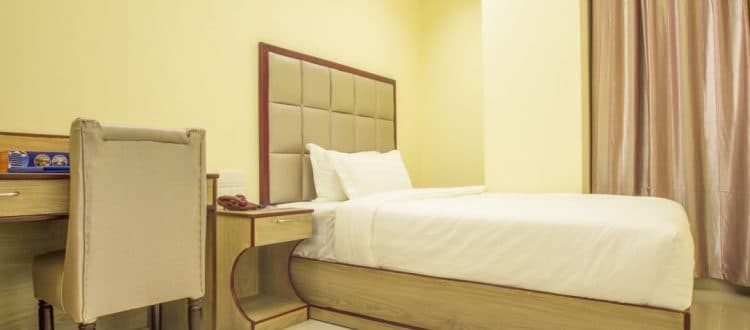 EXECUTIVE SUITE EXECUTIVE