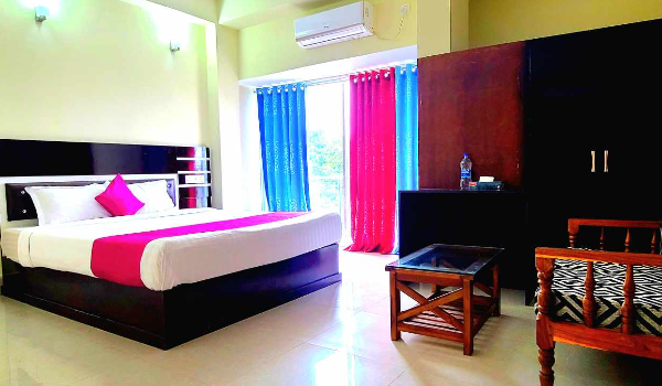 Standard Twin 104