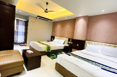 Deluxe Twin Bed 302