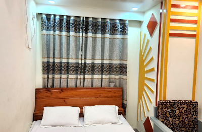 Single Bed Ac B-3