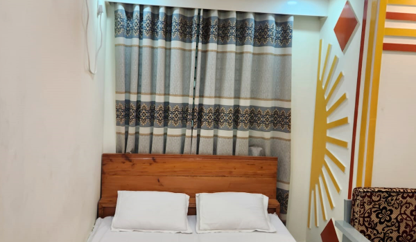 Single Bed Ac B-3