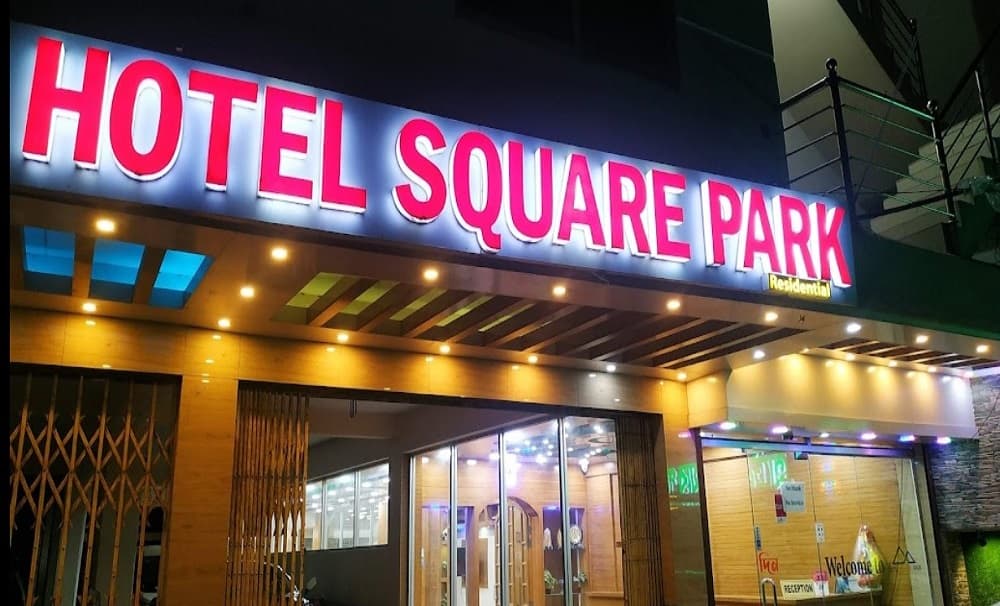 Hotel Square Park