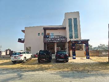 Hotel Desert Crown