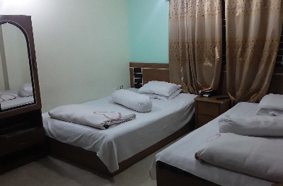 Double Bed None Ac ROOM 211