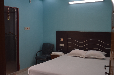 AC couple Bed 108