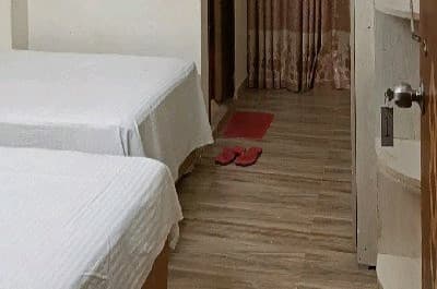 Double Bed AC 201