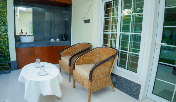 Smart Family Room 101 (Kameni)