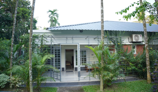 Smart Family Room 102 (Togor)