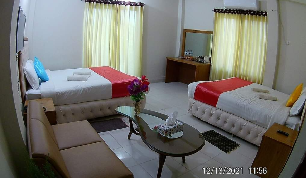 Deluxe Twin Lake View 205